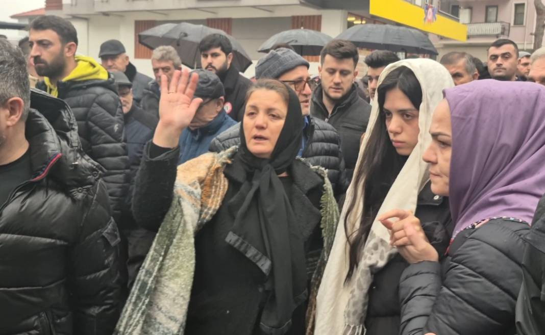 Kartalkaya Kayak Merkezi'ndeki yangın faciasında hayatını kaybeden Mert Doğan ile eşi ve iki çocuğuna son veda - Resim: 16